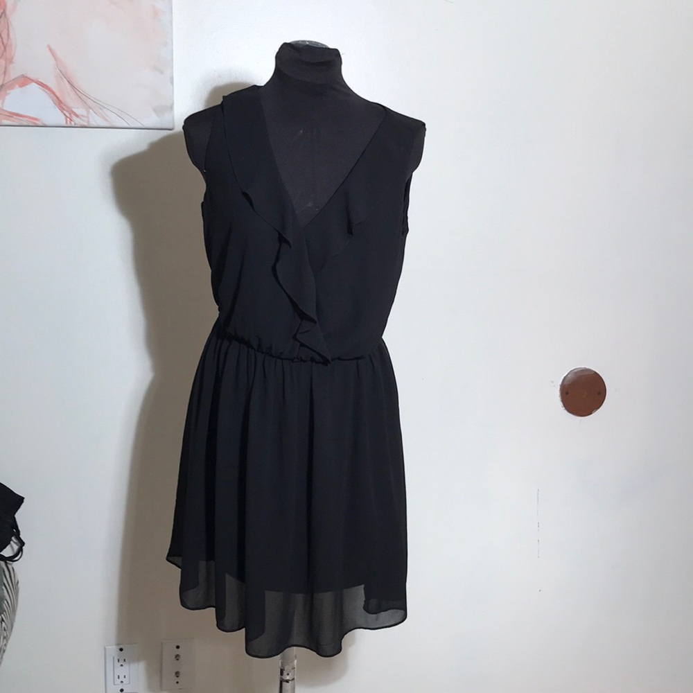 A Byer black chiffon dress size L
